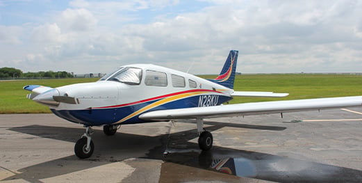 Photo of N28KU aircraft