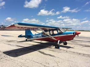 Photo of solid Bellanca Decathlon 8KAB aircraft